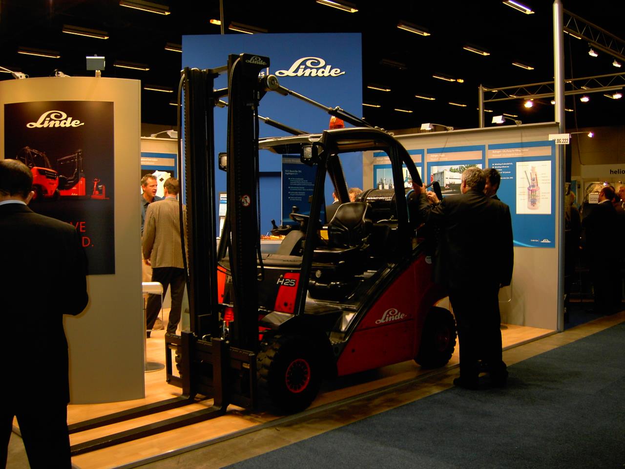 H-powered ForkLift